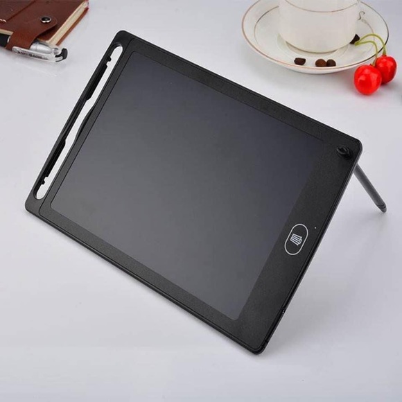 Electronic doodle boards 10” battery powered. Very thin and lightweight - Picture 4 of 8